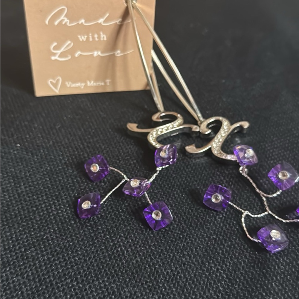 Vibrant Purple Crystal Flexible Design to Your wanting , By Viesty Maria T